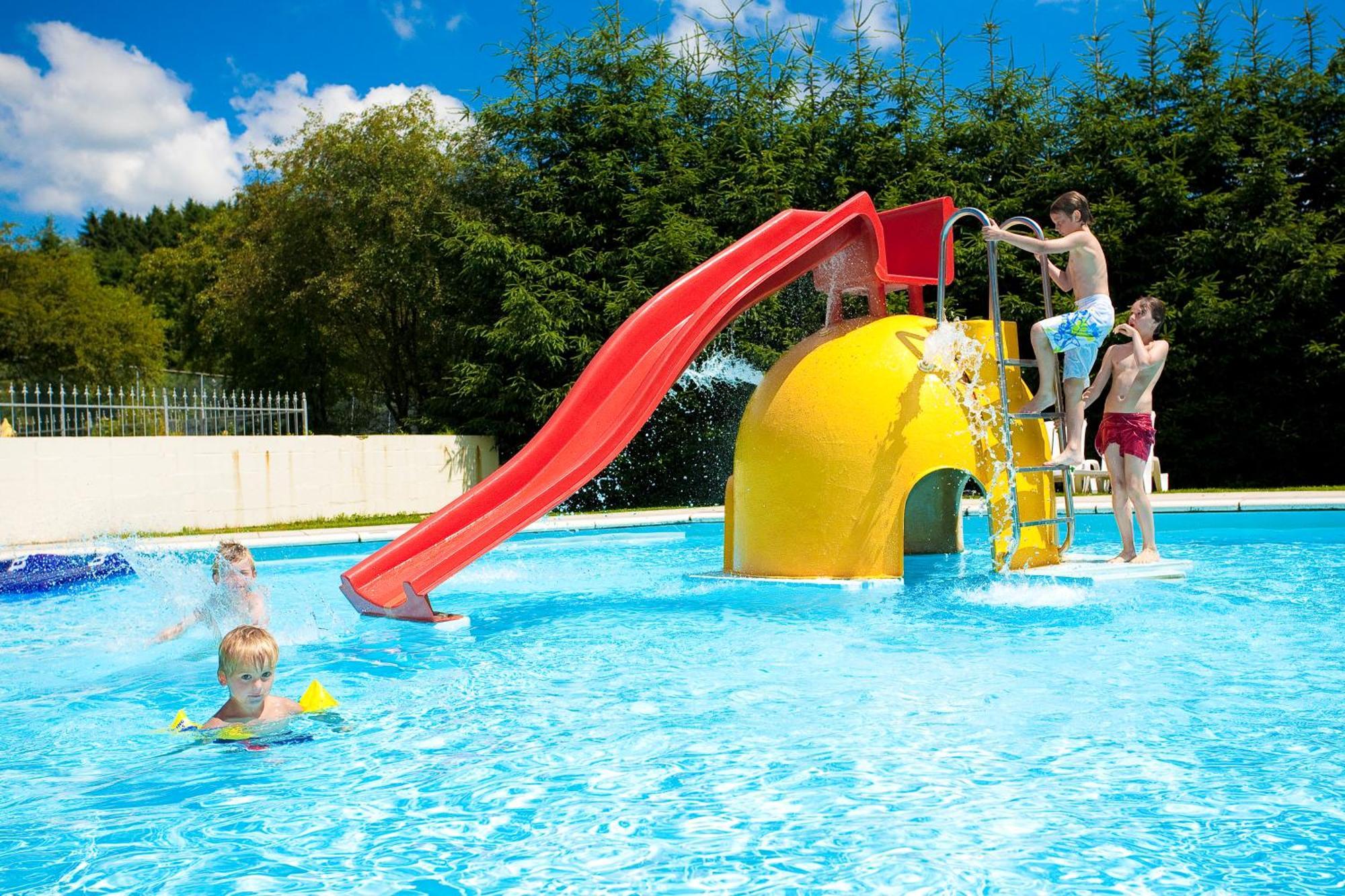 Ardenparks Petite Suisse Otel Dochamps Dış mekan fotoğraf
