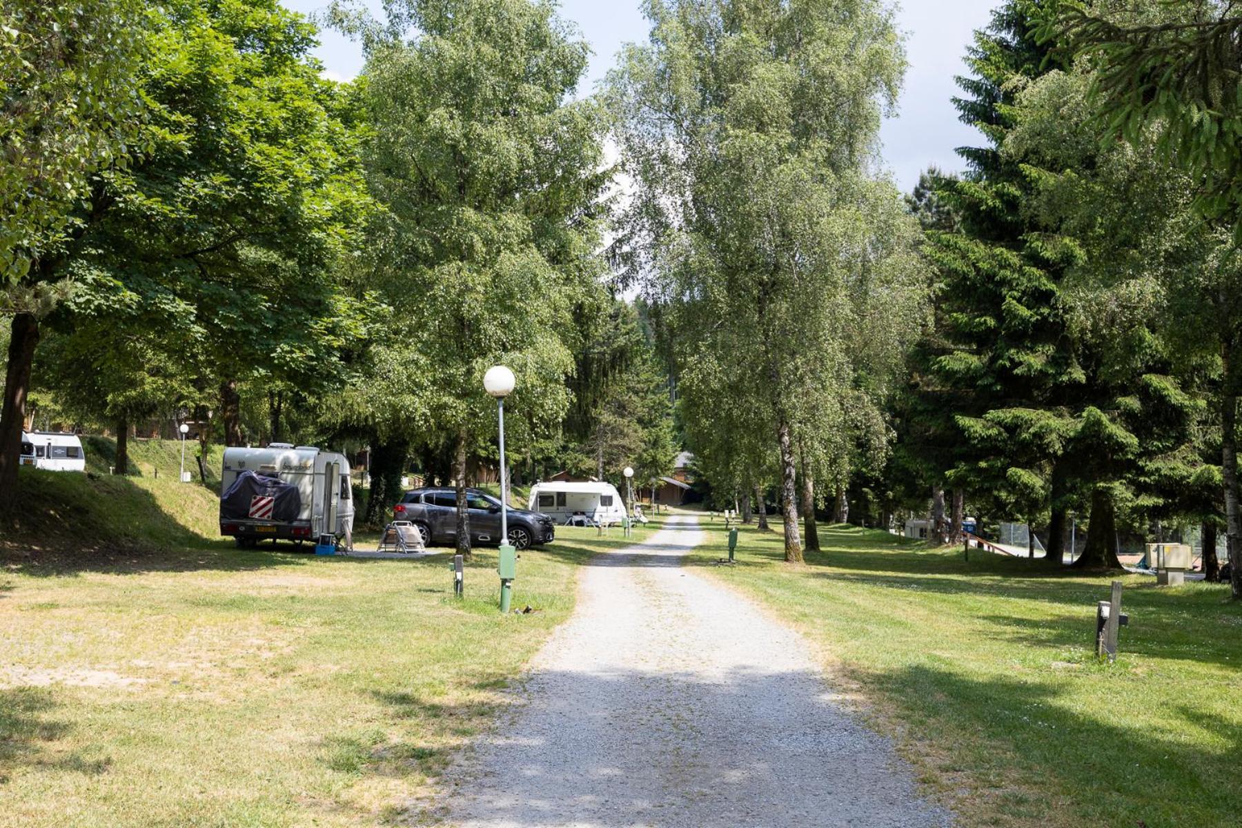 Ardenparks Petite Suisse Otel Dochamps Dış mekan fotoğraf