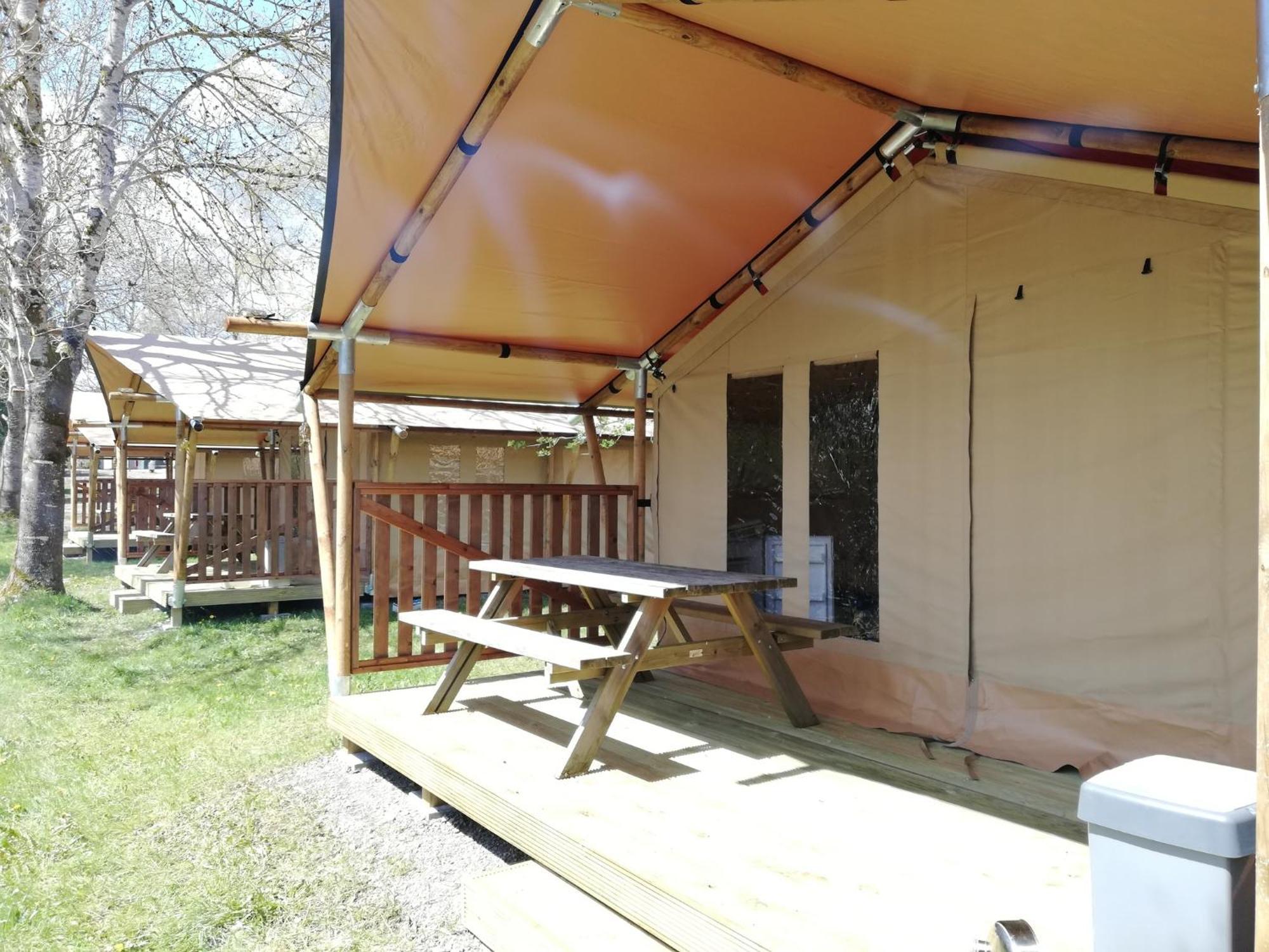 Ardenparks Petite Suisse Otel Dochamps Dış mekan fotoğraf